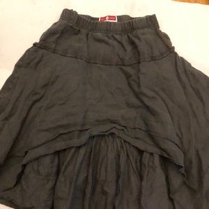 Child layered handkerchief  skirt ( 5T-7T).
